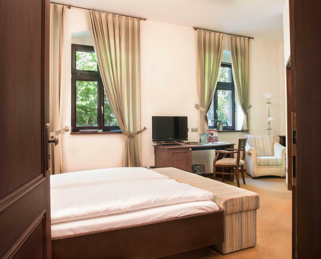Hotel Alte Canzley ルターシュタット・ヴィッテンベルク エクステリア 写真