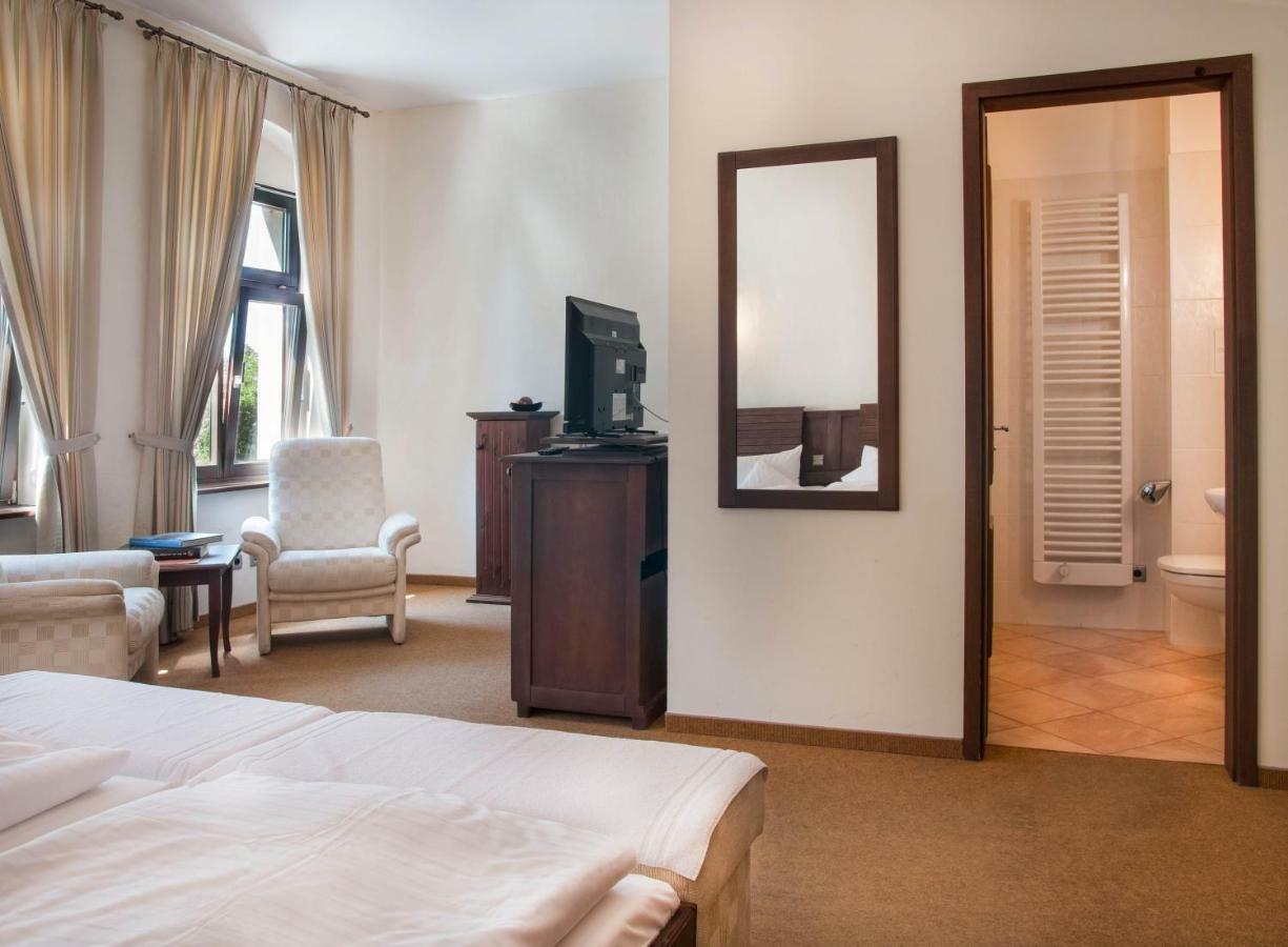 Hotel Alte Canzley ルターシュタット・ヴィッテンベルク エクステリア 写真