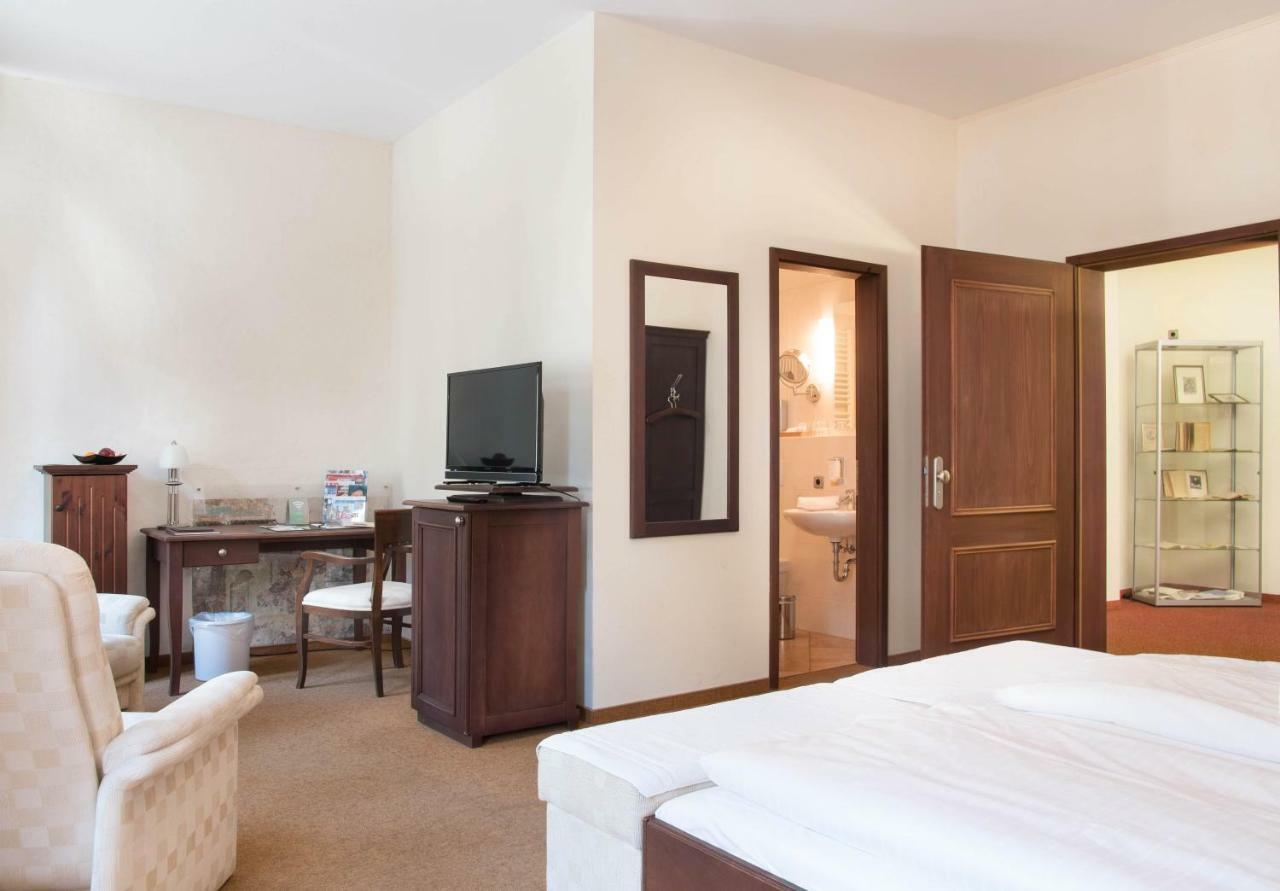 Hotel Alte Canzley ルターシュタット・ヴィッテンベルク エクステリア 写真