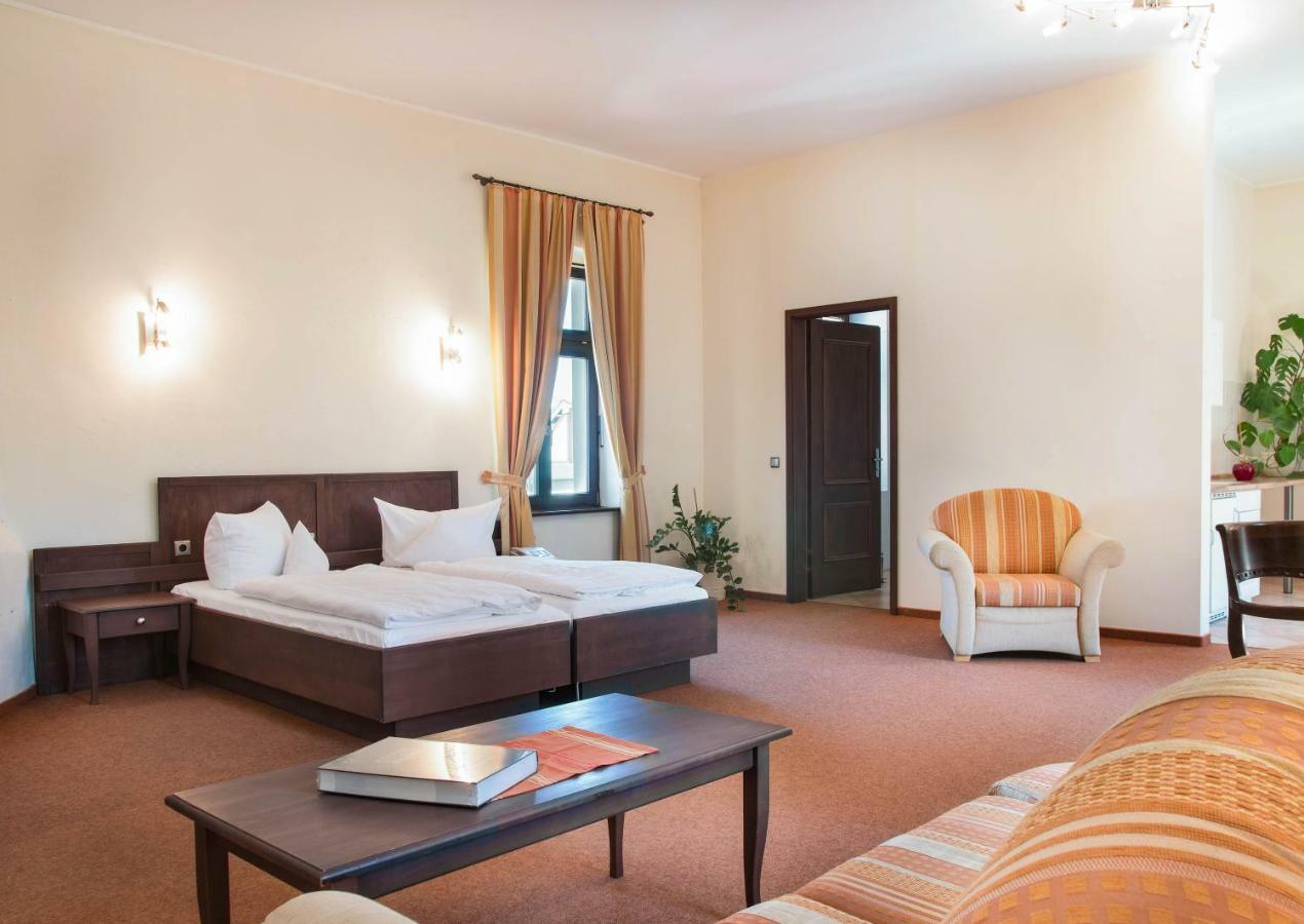 Hotel Alte Canzley ルターシュタット・ヴィッテンベルク エクステリア 写真