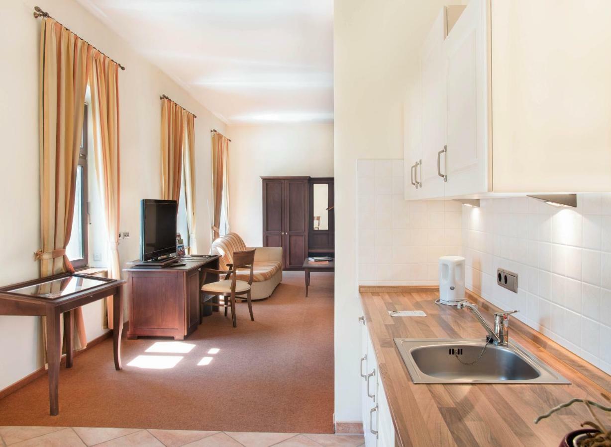 Hotel Alte Canzley ルターシュタット・ヴィッテンベルク エクステリア 写真