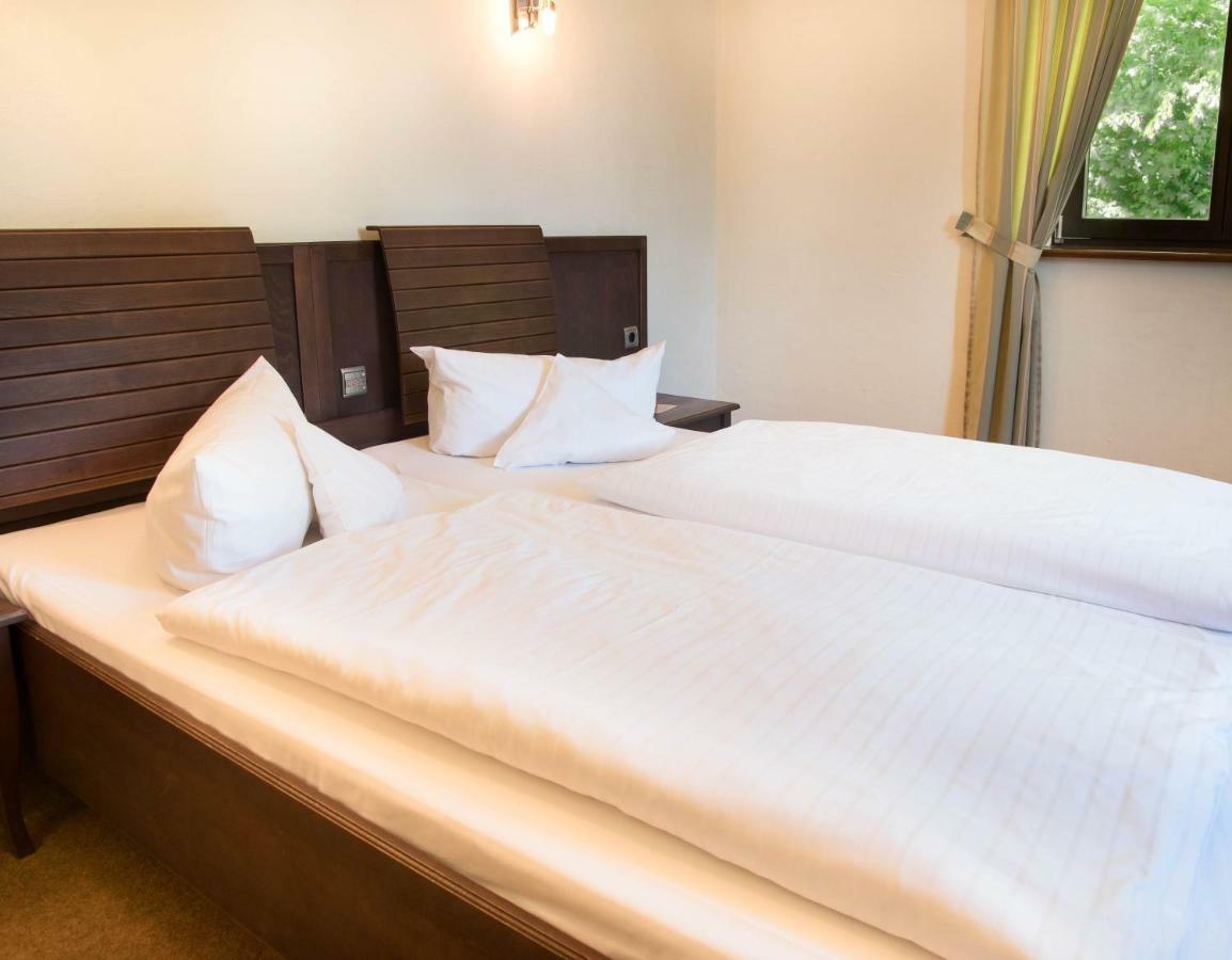 Hotel Alte Canzley ルターシュタット・ヴィッテンベルク エクステリア 写真