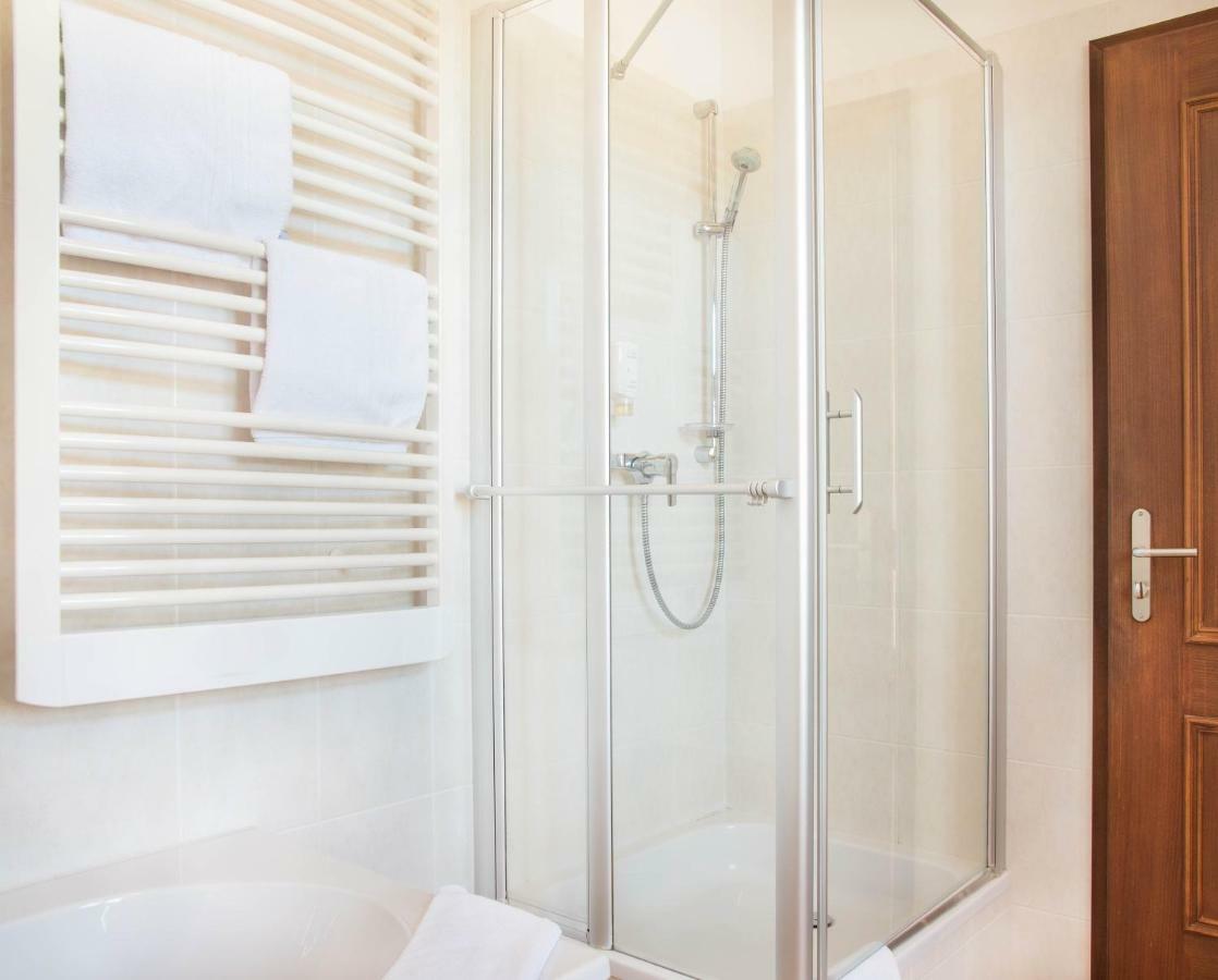 Hotel Alte Canzley ルターシュタット・ヴィッテンベルク エクステリア 写真