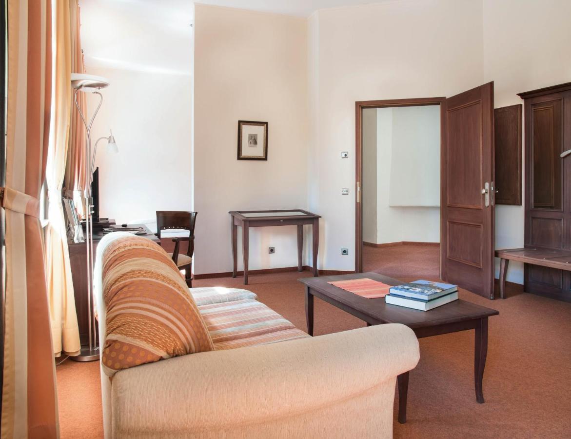 Hotel Alte Canzley ルターシュタット・ヴィッテンベルク エクステリア 写真